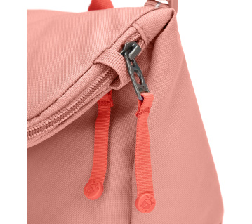 kabelka PACSAFE GO SADDLE CROSSBODY rose