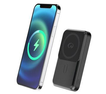 Magnetic Wireless Powerbank